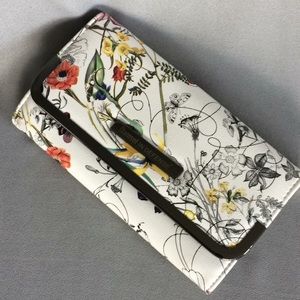 Damsel In Defense RFID “Joy” Wallet
